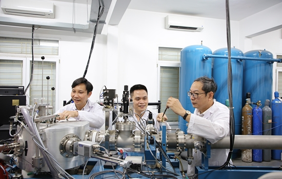 Nhiều nhà khoa học của Trường Đại học Công nghệ được ĐHQGHN vinh danh với những thành tích xuất sắc trong nghiên cứu và công bố quốc tế 2021